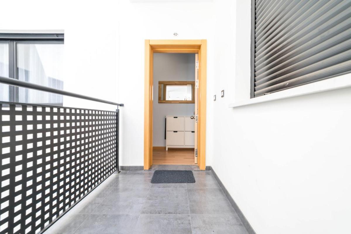 -Malagasunapts- Stylish City Centre Pool&Parking エクステリア 写真